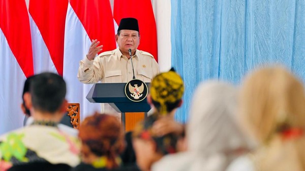 presiden-prabowo-ubar-tkdn-pengadaan-barang-pemerintah-jadi-25